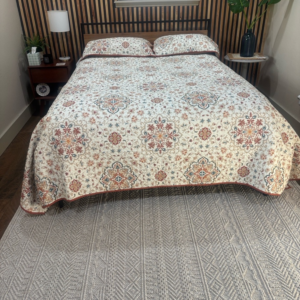 Floral Quilted Blanket with Red Trim